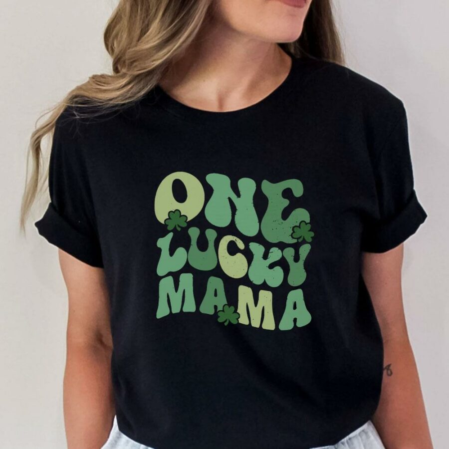 womens one lucky mama st patricks day mom mother groovy women shirt